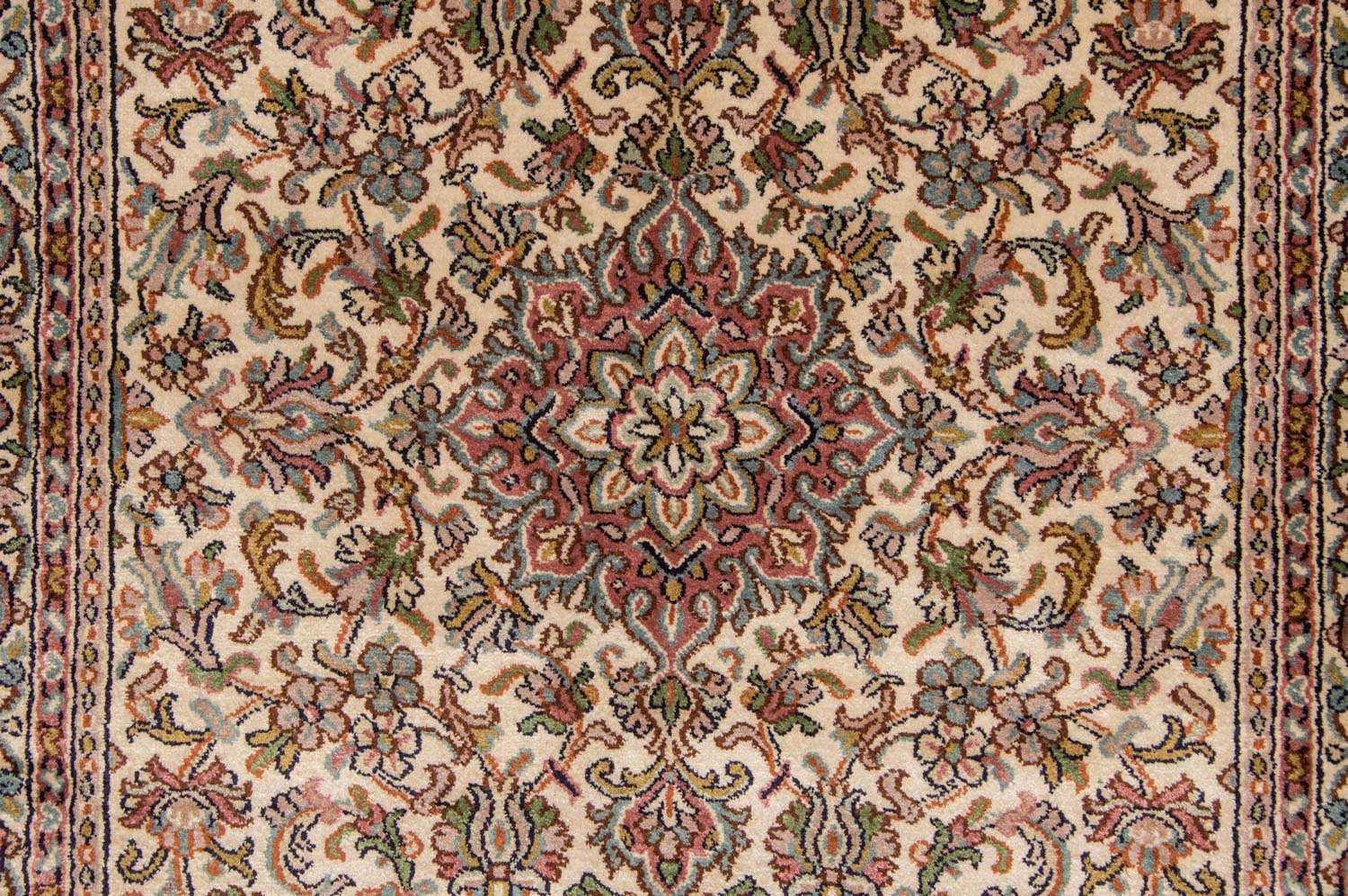 Runner Silk Rug - Kashmir Silk - 190 x 77 cm - beige