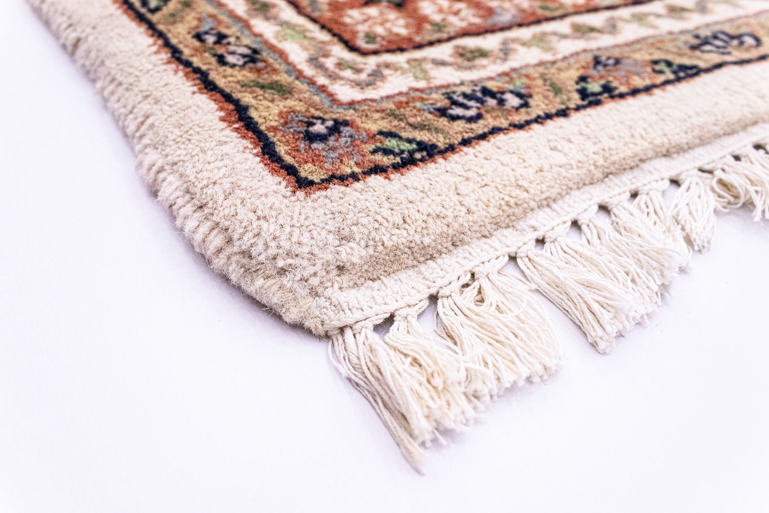 Oriental Rug - 240 x 169 cm - beige