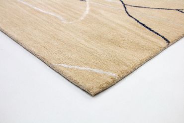 Designer Rug - 242 x 153 cm - beige