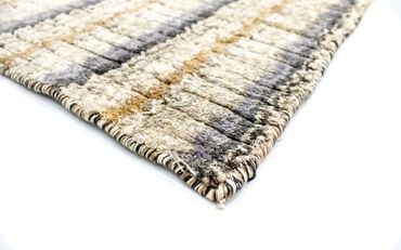 Viscose Rug - 180 x 94 cm - multicolored