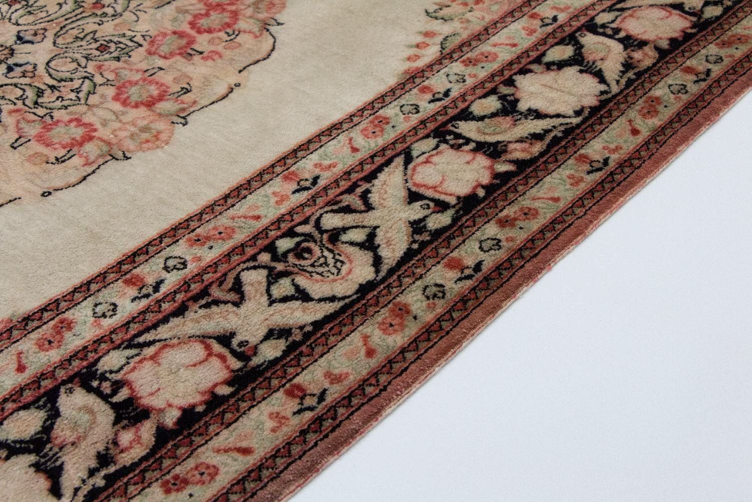 Silk Rug - Ghom Silk - Premium - 120 x 70 cm - beige