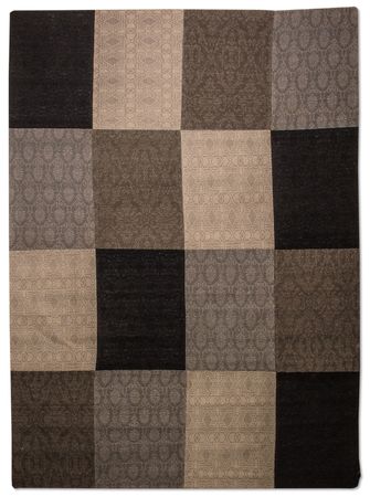 Patchwork Rug - 340 x 240 cm - multicolored