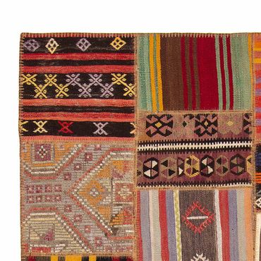 Patchwork Rug - 239 x 168 cm - multicolored