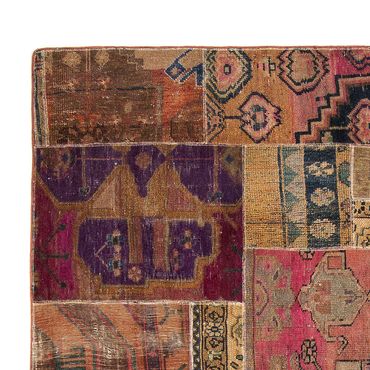 Patchwork Rug - 272 x 181 cm - multicolored