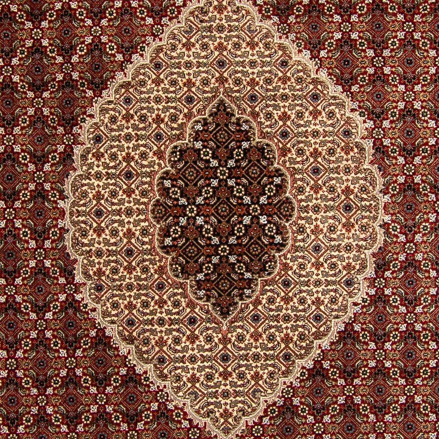 Oriental Rug - Tabriz - 296 x 200 cm - dark red