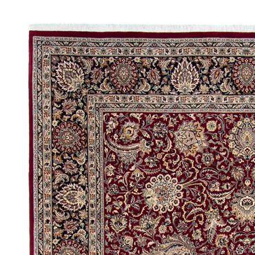 Vintage Rug - 305 x 244 cm - dark red