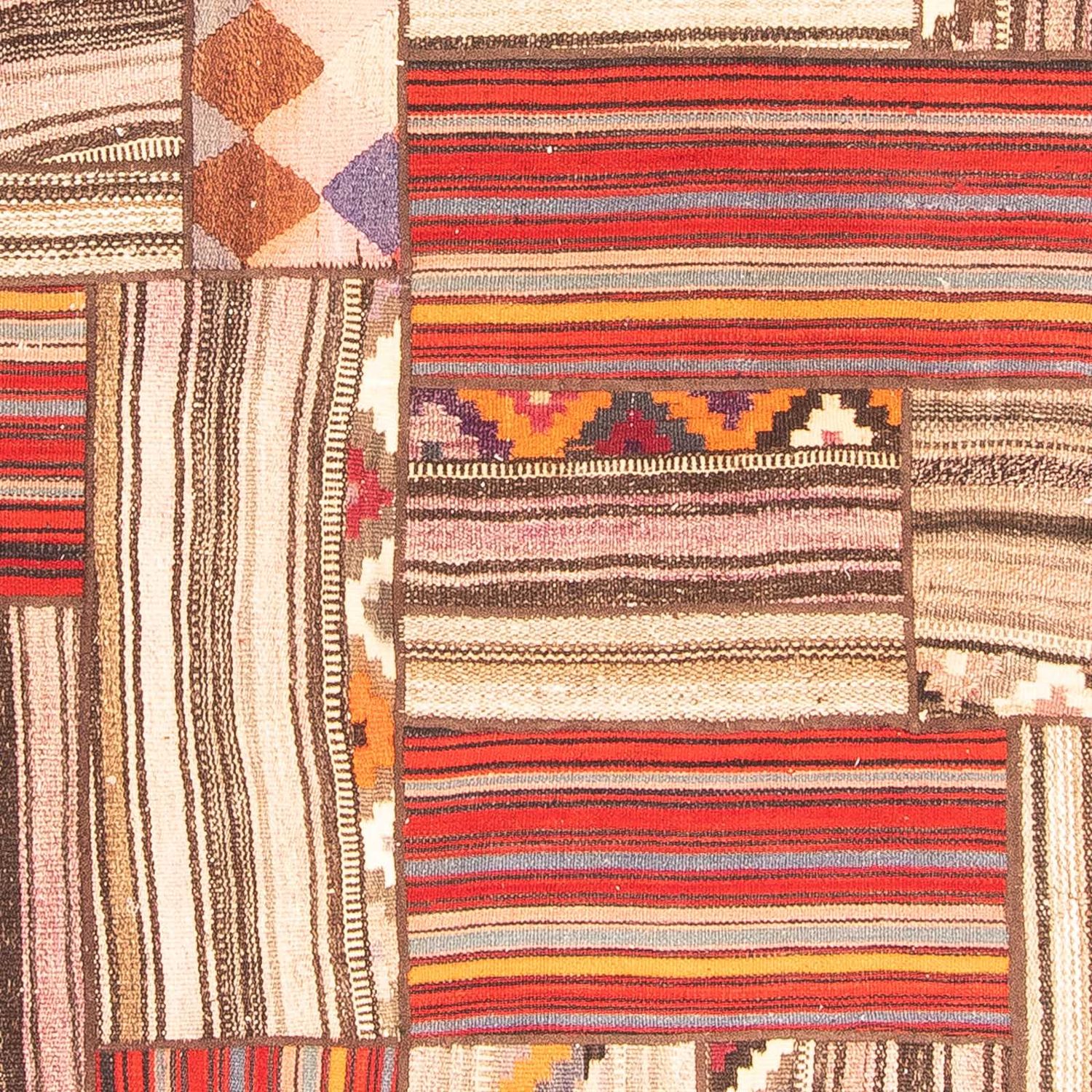 Patchwork Rug - 350 x 250 cm - multicolored