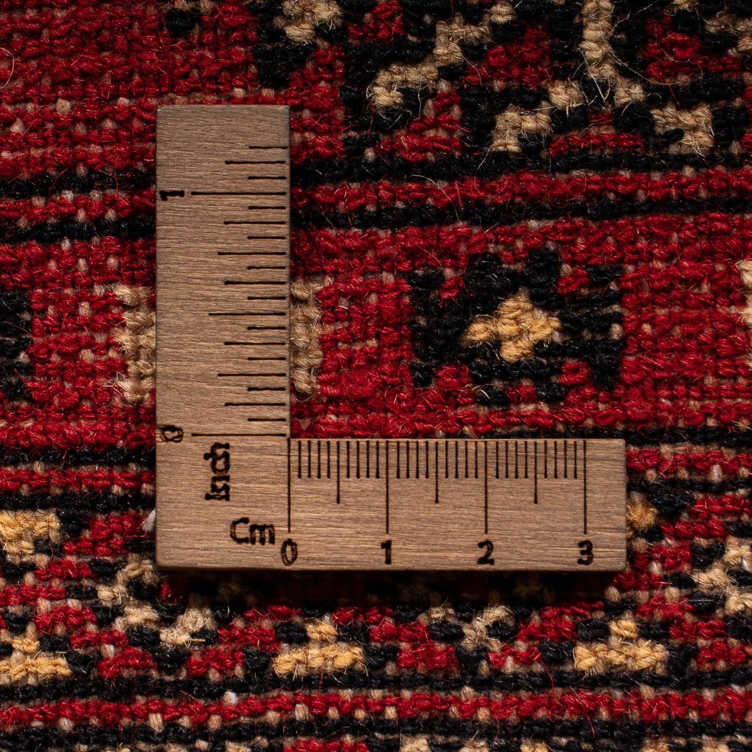 Pakistani Rug - 183 x 118 cm - red