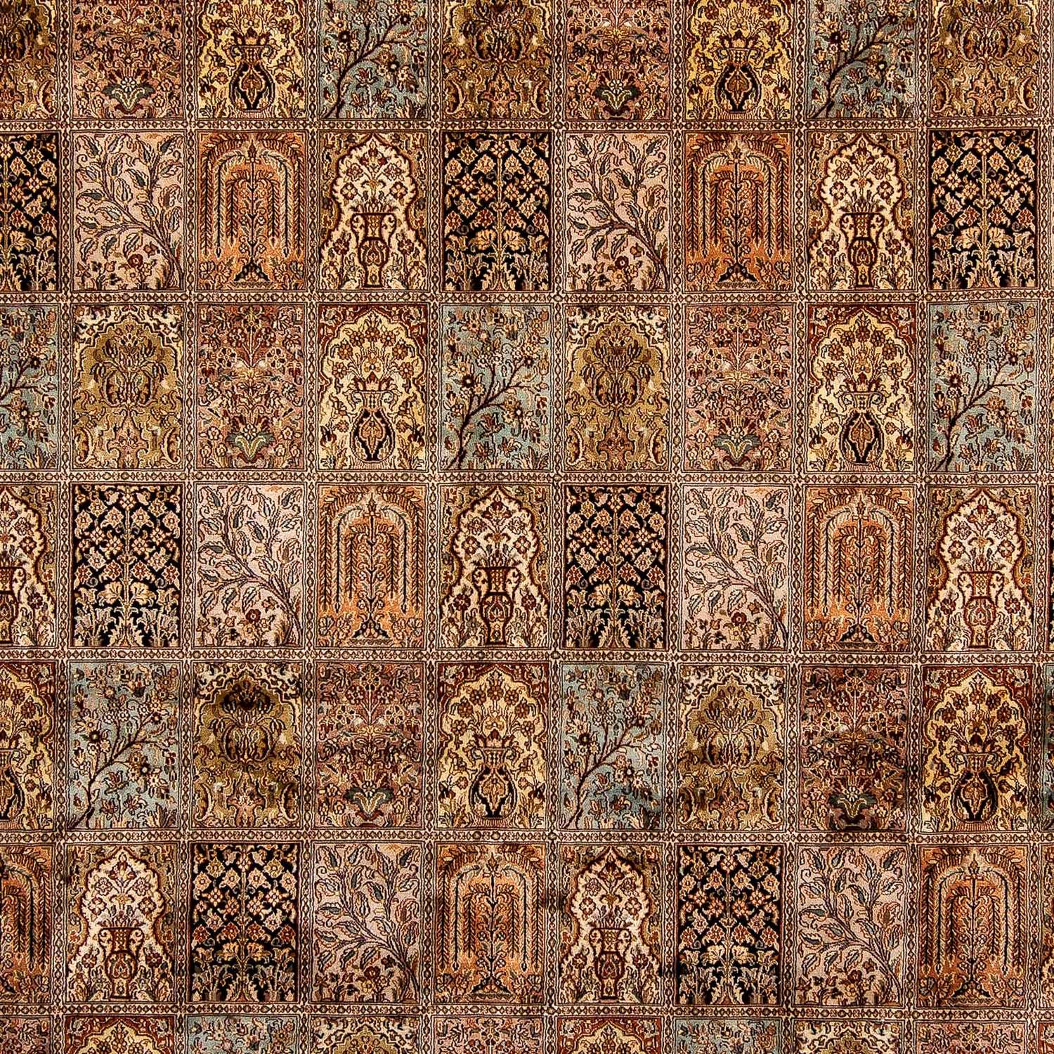 Silk Rug - Kashmir Silk - 332 x 248 cm - brown