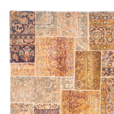 Patchwork Rug - 301 x 241 cm - multicolored