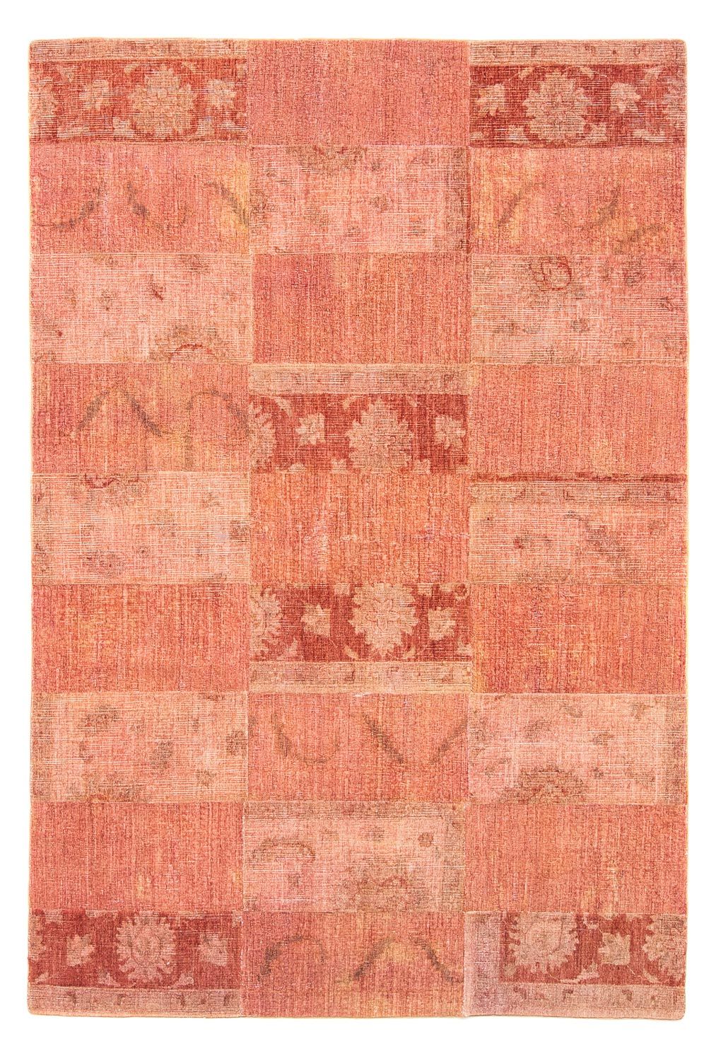 Patchwork Rug - 270 x 181 cm - light red