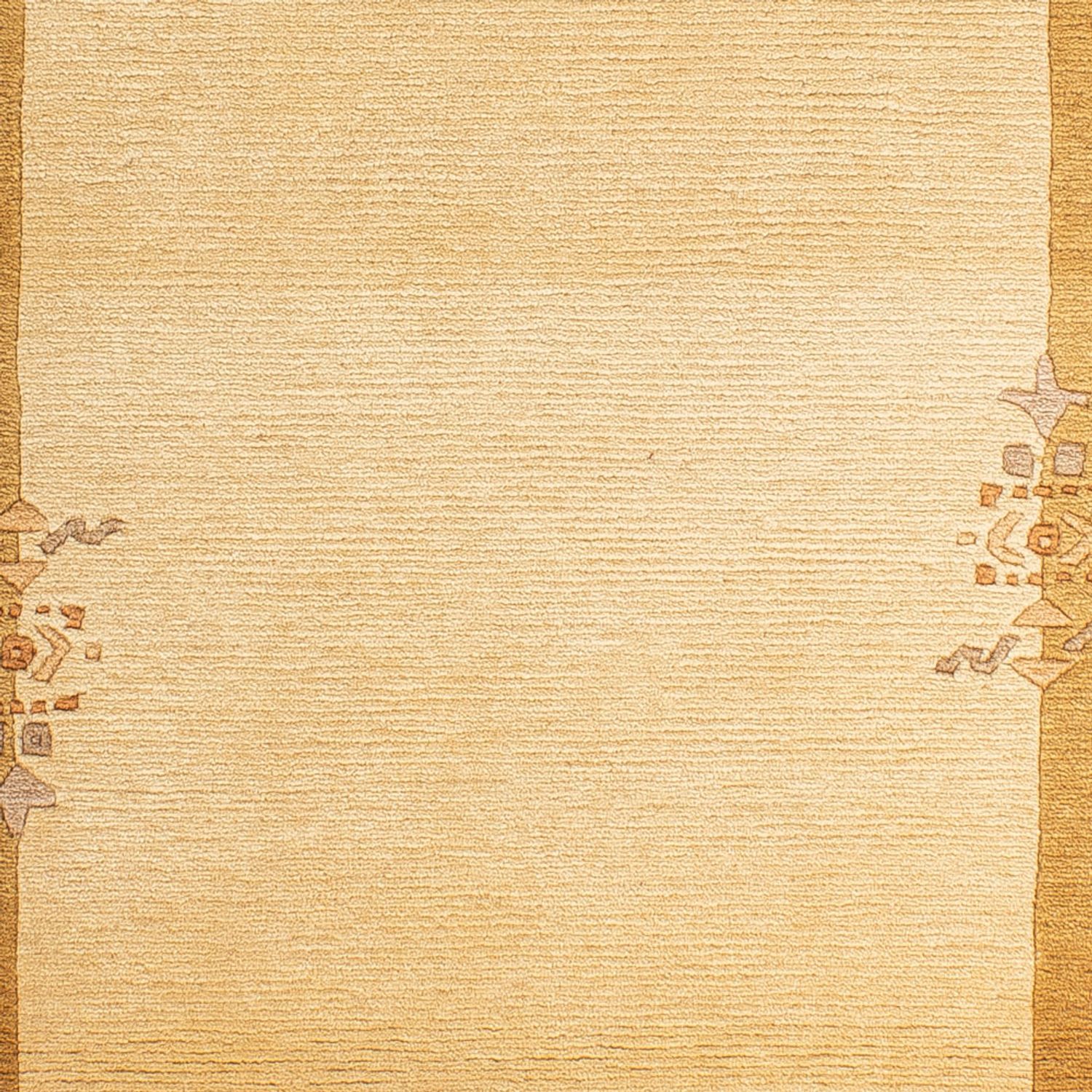 Nepal Rug - Royal - 139 x 71 cm - beige