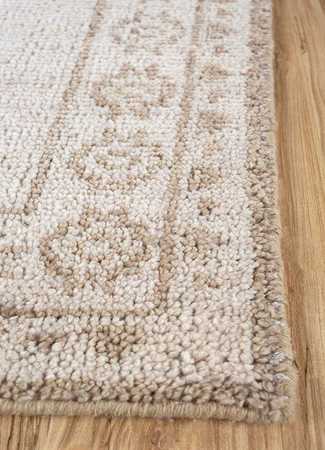 Wool Rug - 270 x 180 cm - beige