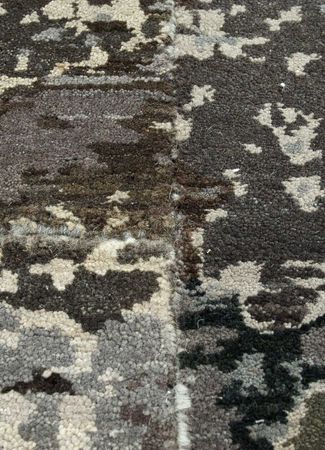 Wool Rug - 285 x 218 cm - taupe