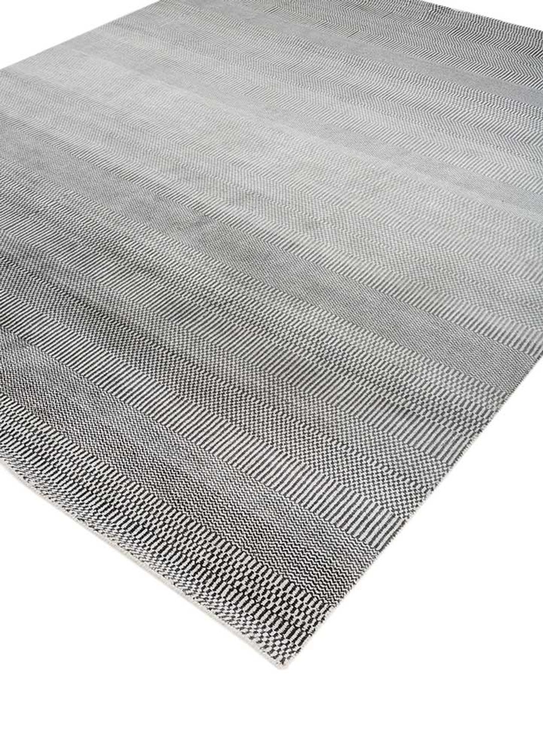 Wool Rug - 300 x 240 cm - light grey