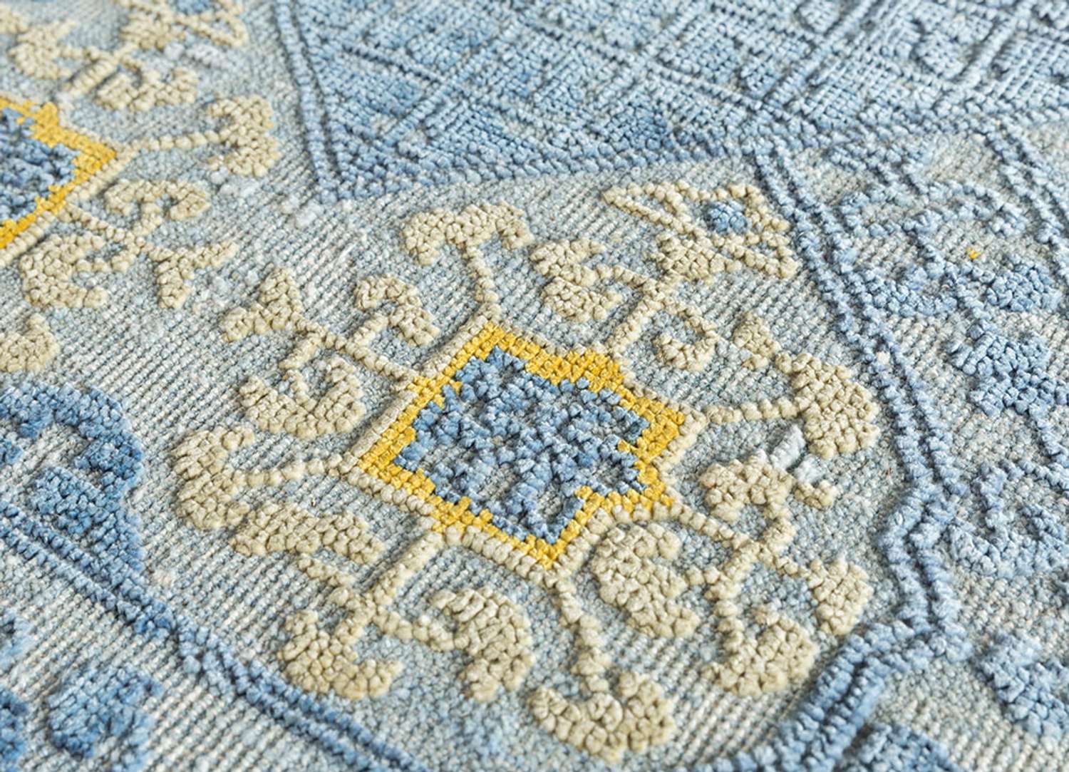 Wool Rug - 300 x 240 cm - light blue