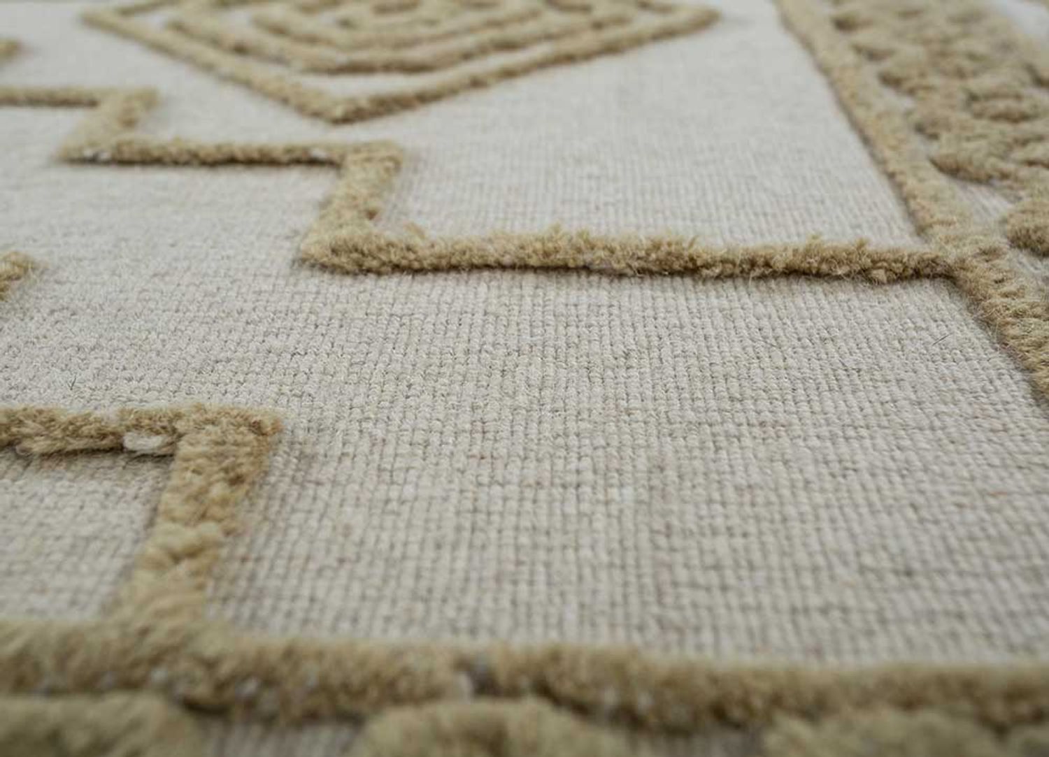 Wool Rug - 270 x 180 cm - beige