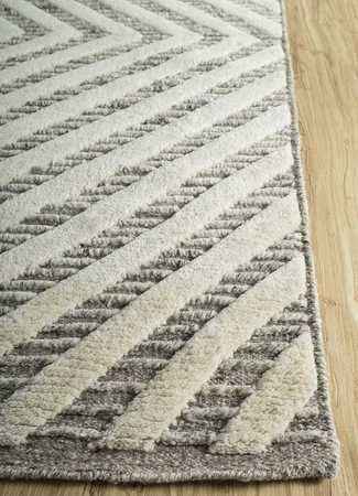 Wool Rug - 240 x 150 cm - beige