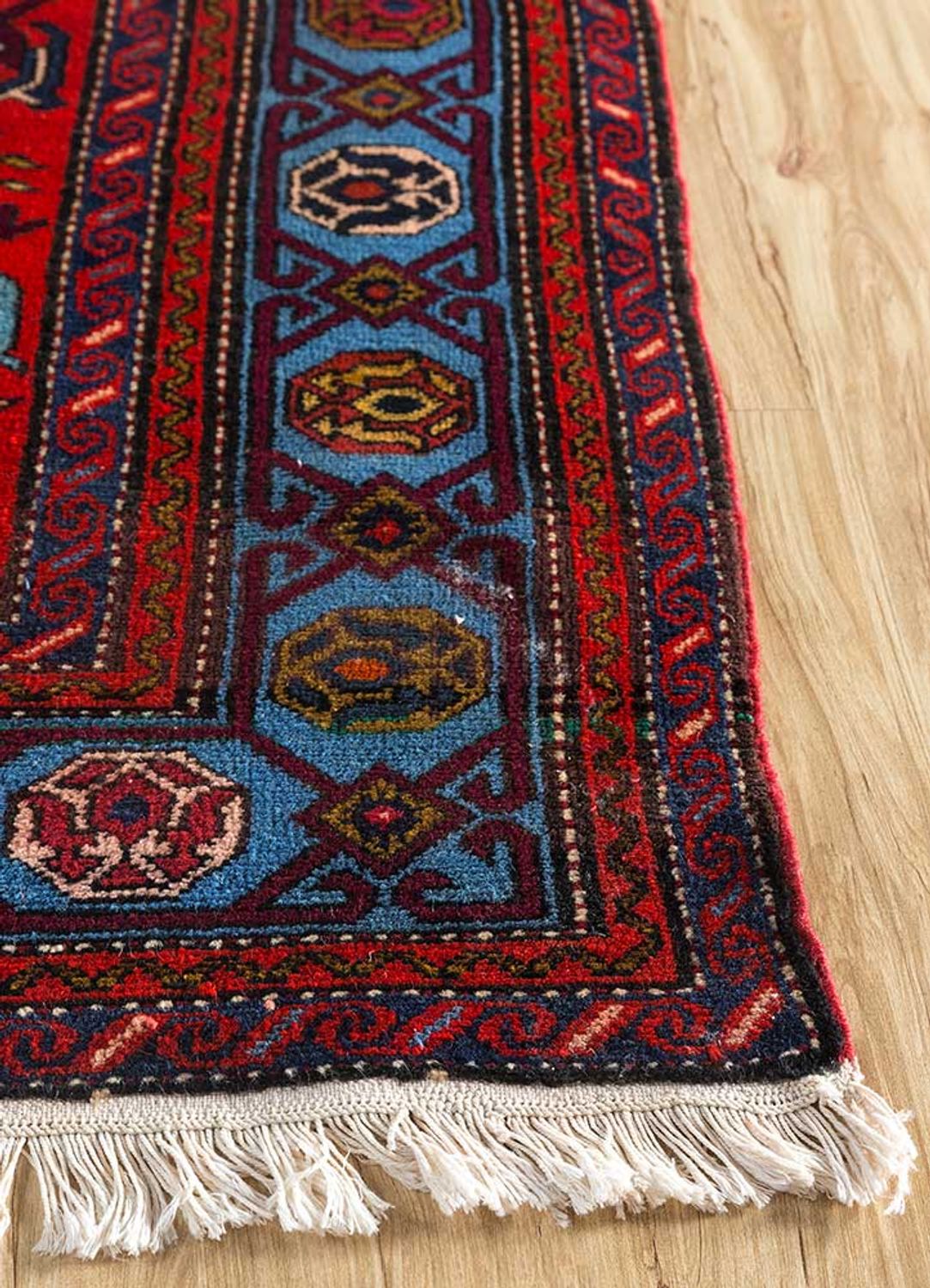 Oriental Rug - 195 x 120 cm - multicolored