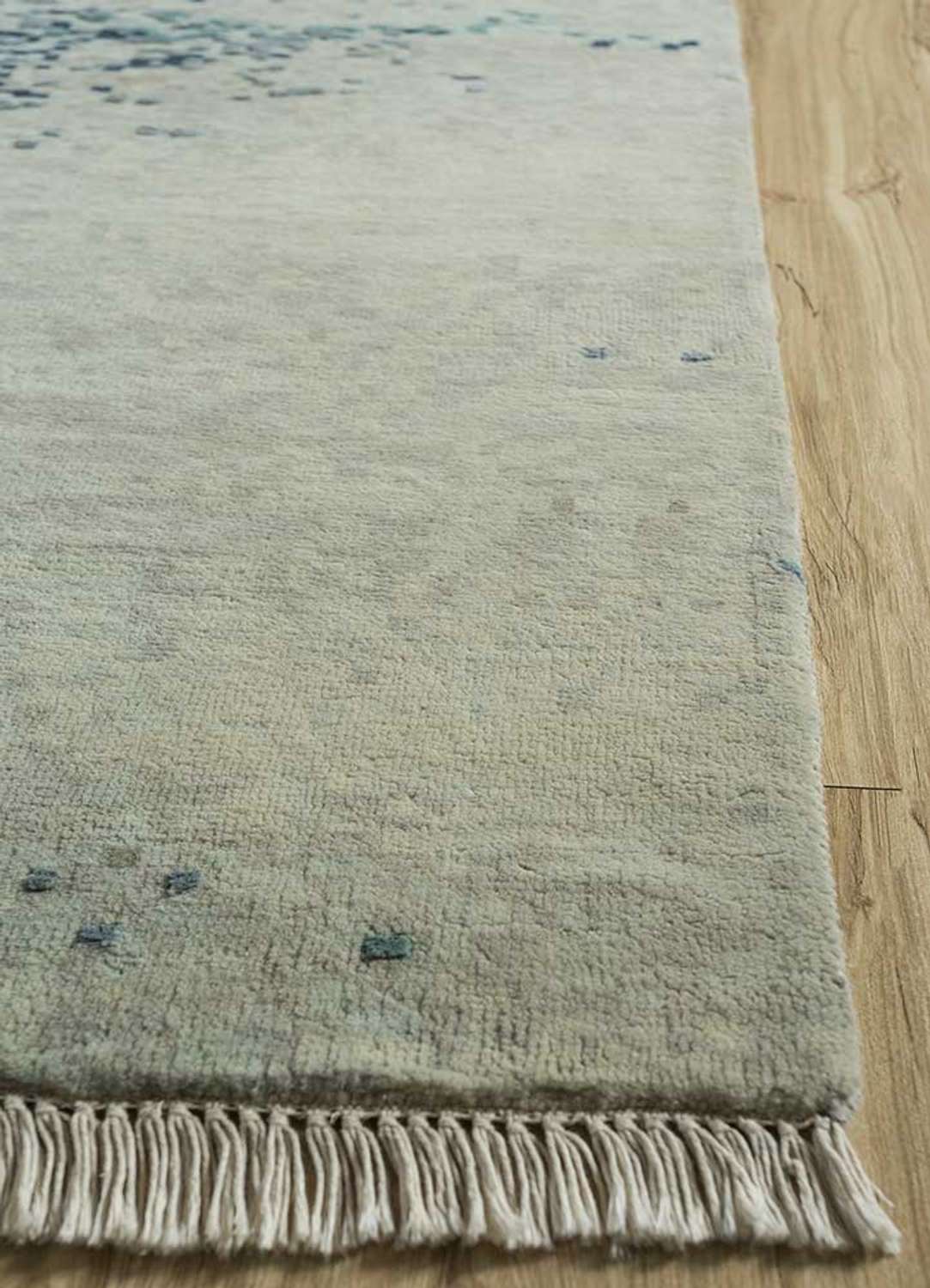 Wool Rug - 300 x 240 cm - light green