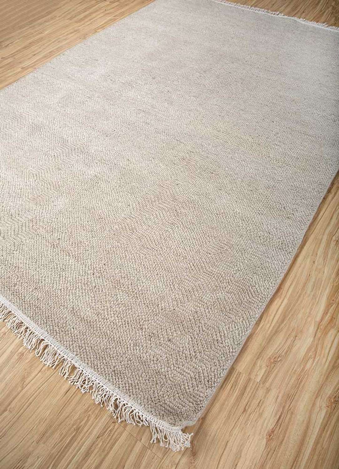 Wool Rug - 270 x 180 cm - cream