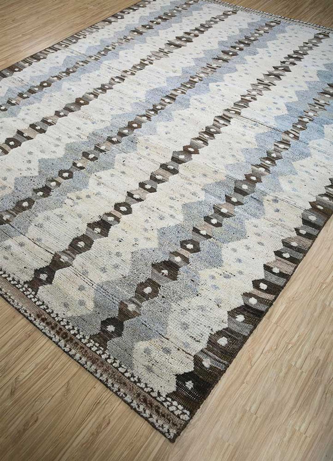 Wool Rug - 300 x 240 cm - multicolored