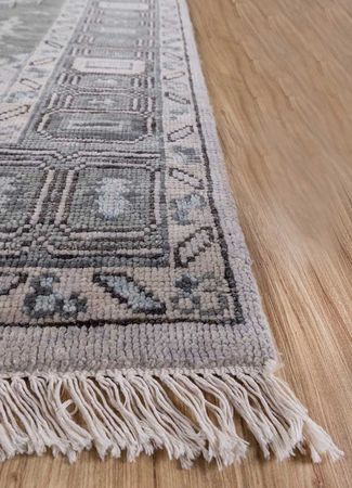 Wool Rug - 300 x 240 cm - silver