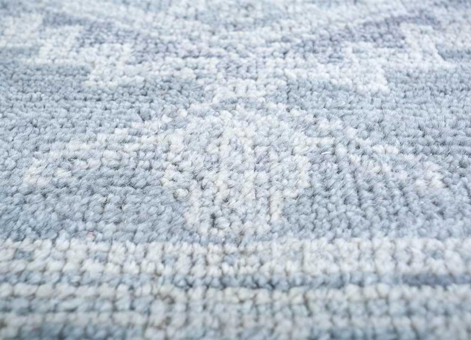 Wool Rug - 360 x 270 cm - light blue