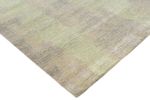 Designer Rug - 236 x 179 cm - light green