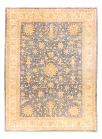 Ziegler Rug - 340 x 258 cm - dark beige