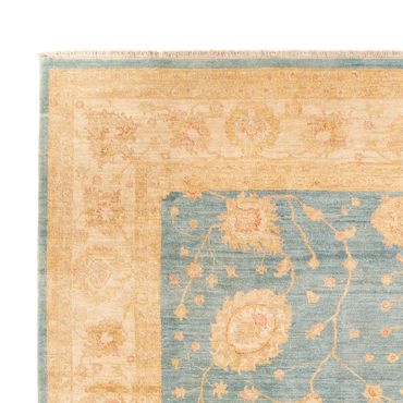 Ziegler Rug - 363 x 277 cm - light blue