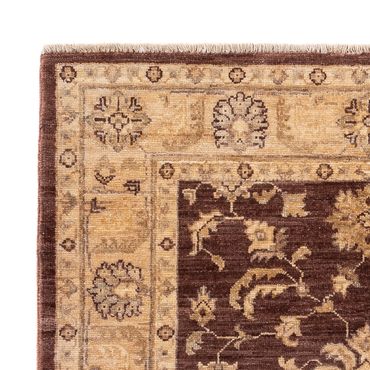 Ziegler Rug - 136 x 99 cm - brown