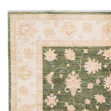 Ziegler Rug - 240 x 173 cm - green