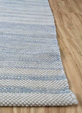 Wool Rug - 240 x 150 cm - light blue