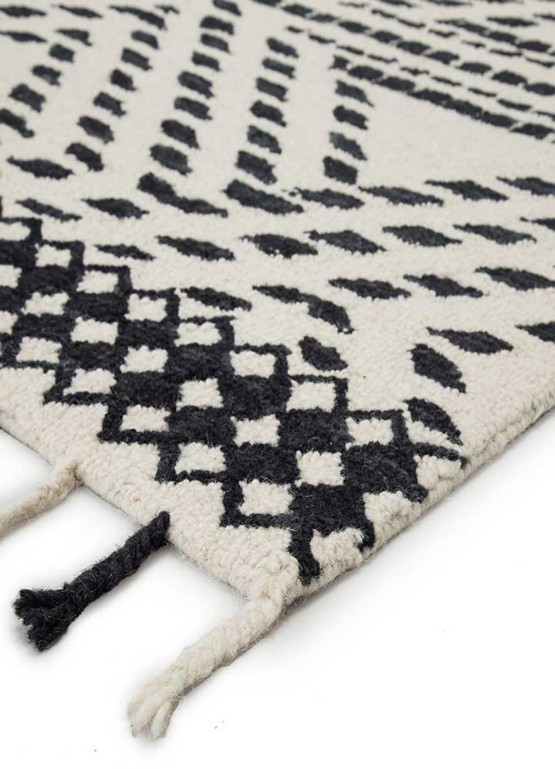 Wool Rug - 300 x 240 cm - black green