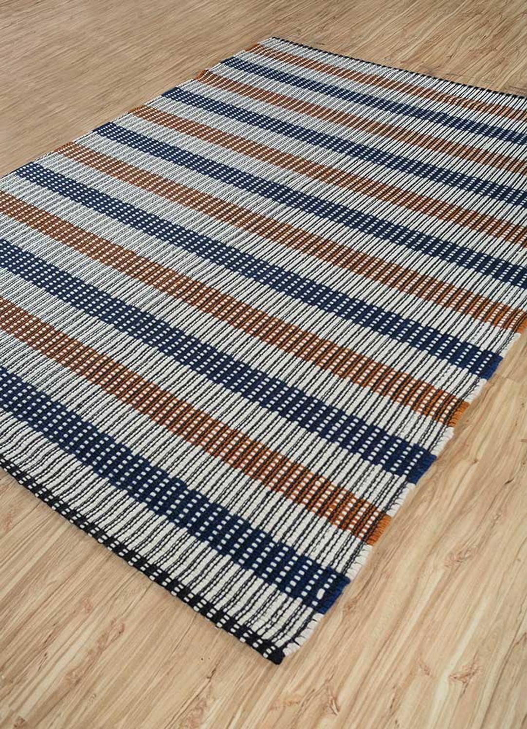 Wool Rug - 210 x 150 cm - multicolored