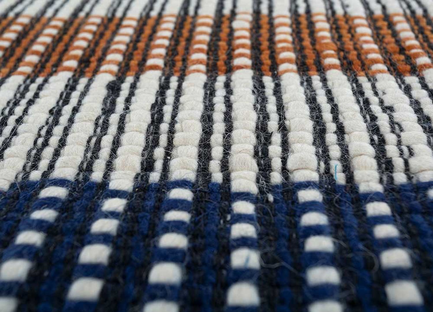 Wool Rug - 210 x 150 cm - multicolored