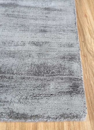Viscose Rug - 135 x 75 cm - grey
