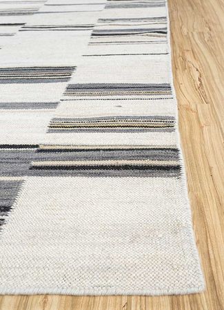 Wool Rug - 300 x 240 cm - multicolored