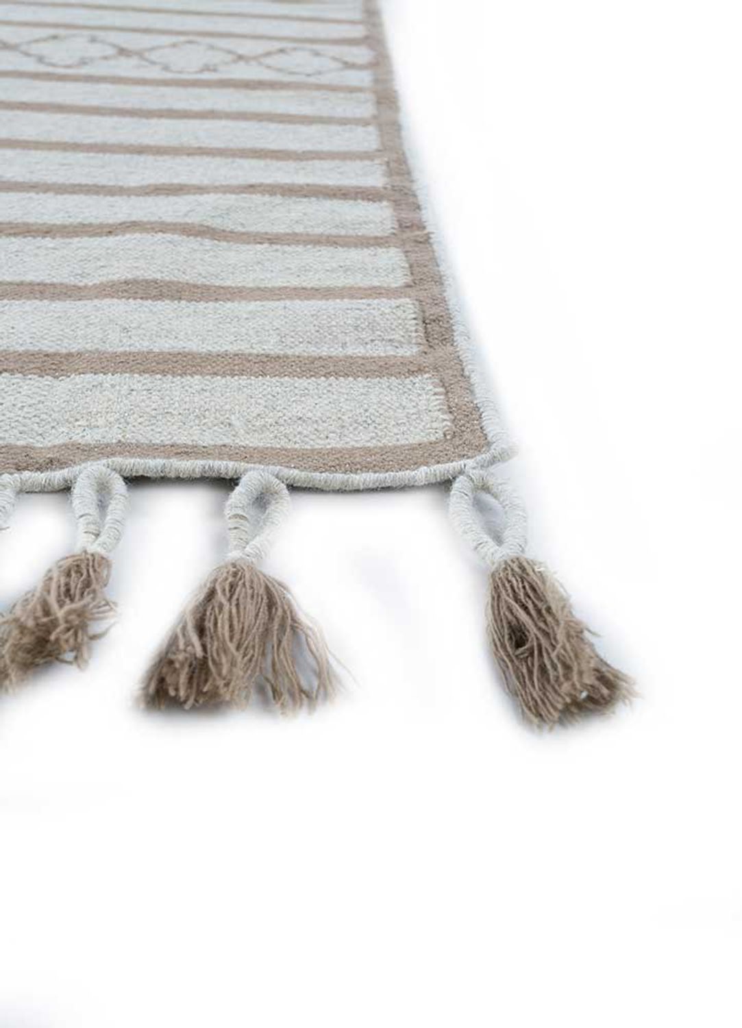 Wool Rug other shape  - 270 x 180 cm - cream