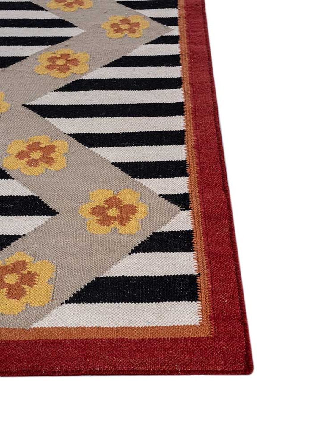 Wool Rug - 270 x 180 cm - multicolored