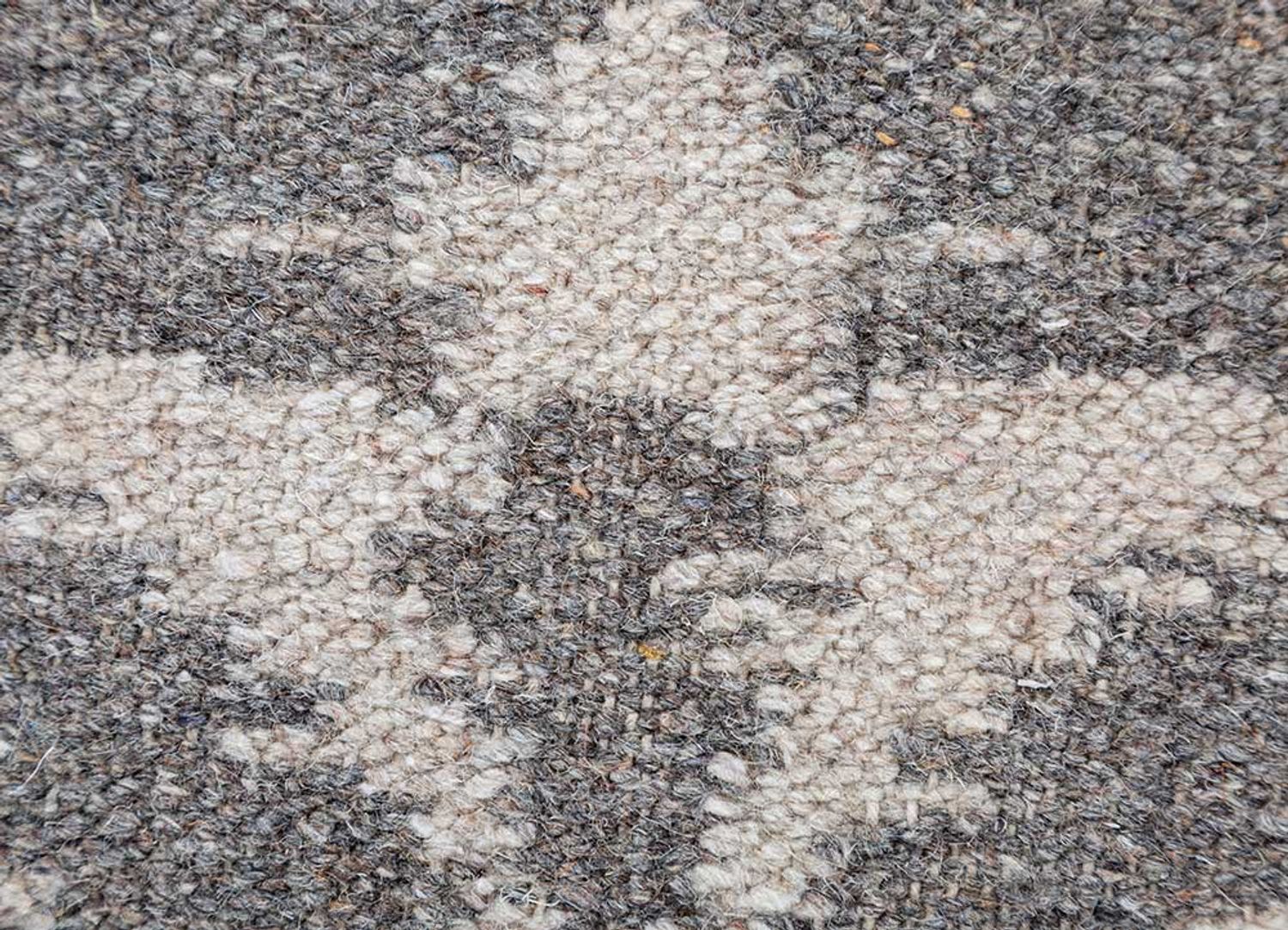 Wool Rug - 300 x 240 cm - grey