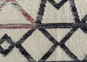 Wool Rug - 300 x 240 cm - black and white