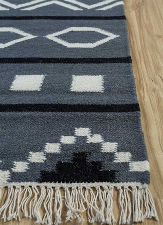 Wool Rug - 240 x 150 cm - grey