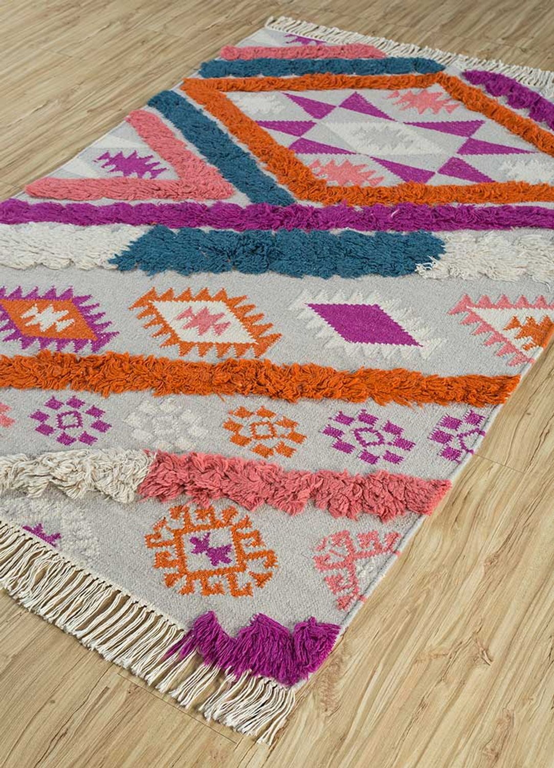 Wool Rug - 180 x 120 cm - multicolored