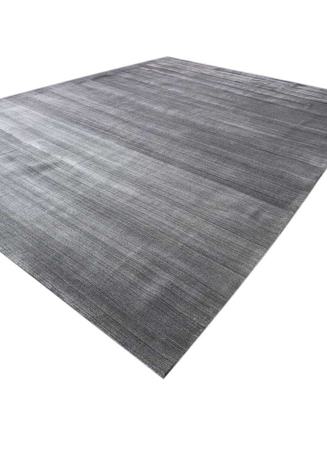 Wool Rug - 450 x 360 cm - grey