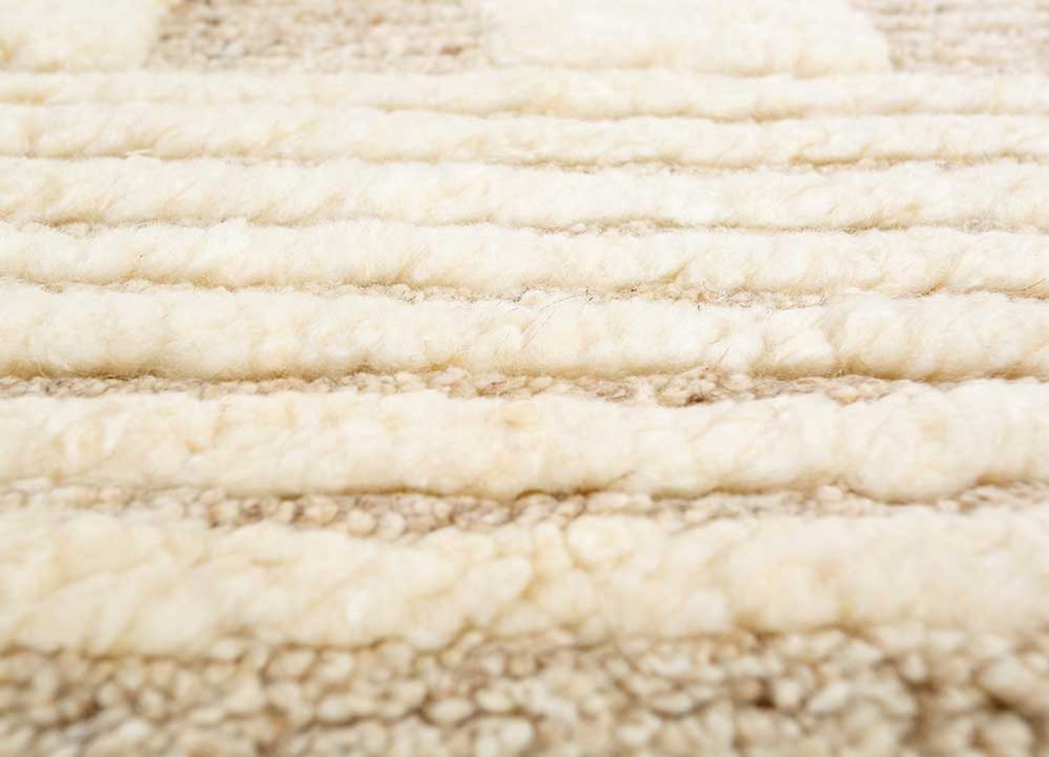 Wool Rug - 300 x 240 cm - cream