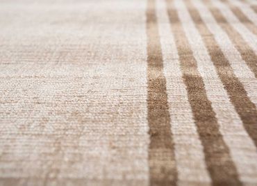 Modern Rug - 270 x 180 cm - cream