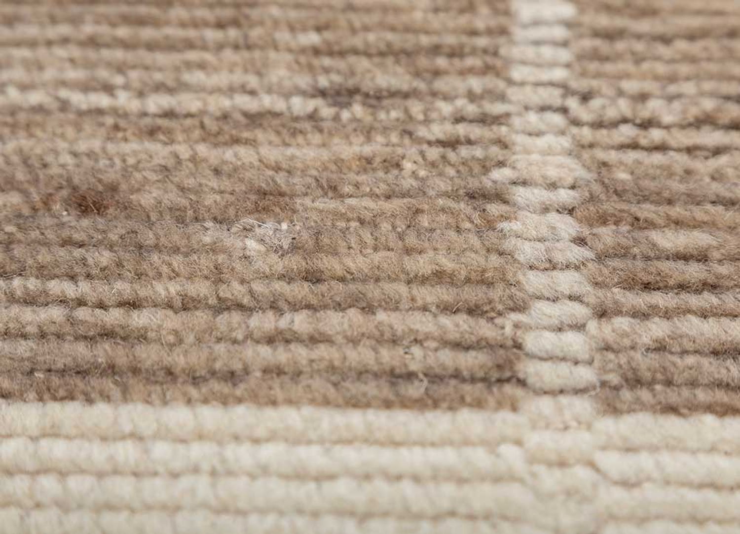 Wool Rug - 270 x 180 cm - beige