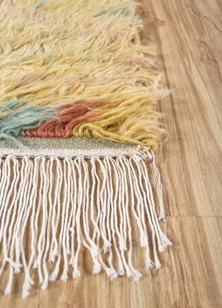 Wool Rug - 90 x 60 cm - gold